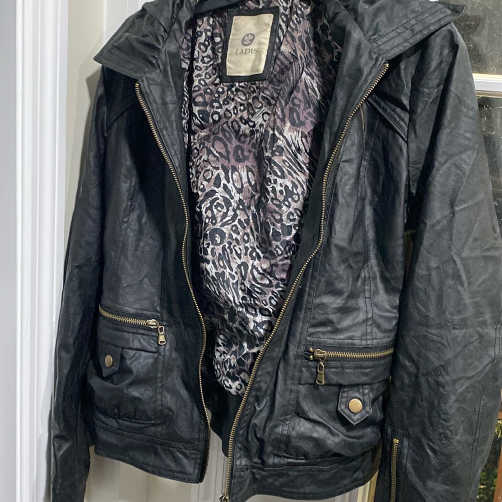 Lapis women’s black bomber jacket